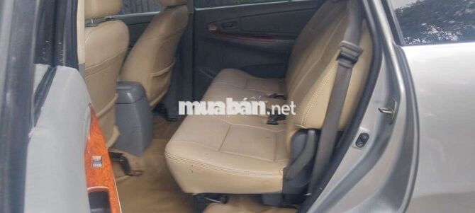 Toyota Innova 2007 Bạc