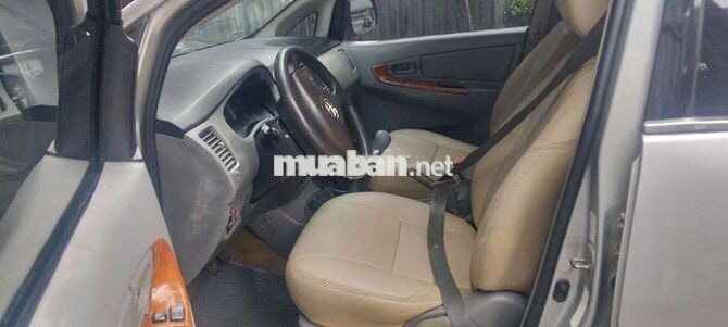Toyota Innova 2007 Bạc