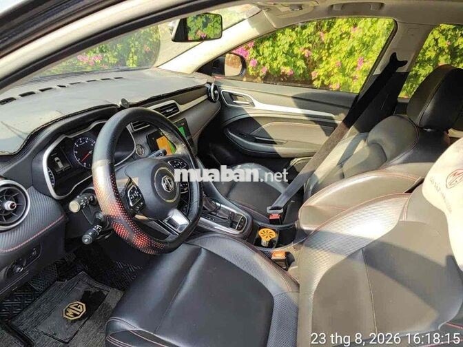 MG ZS Luxury 2021 280000 km Đen