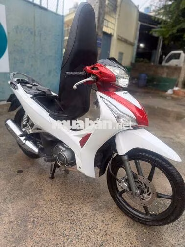 Honda Future 2015 Trắng đỏ Việt Nam