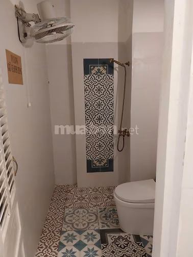 Chính chủ cho thuê Shophouse mặt tiền Chung cư PH Nha Trang