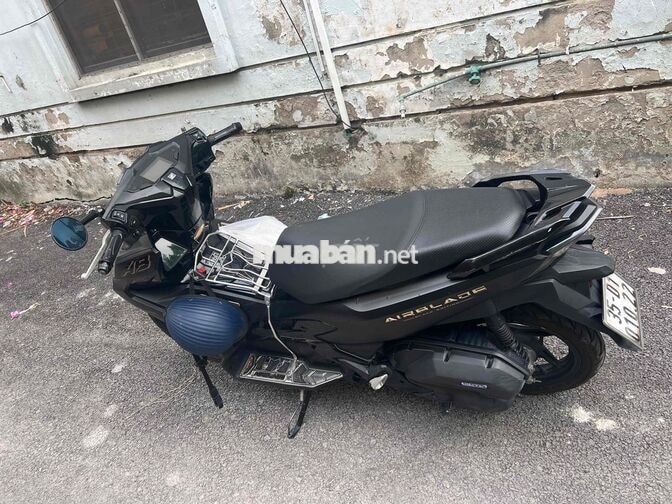 Honda Air Blade 2023 4 val Đen nhám
