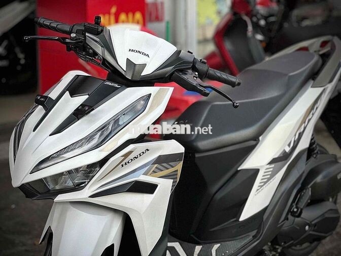 Honda Vario 125 2024 Trắng Smartkey Lướt