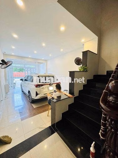 🏠 CHO THUÊ NHÀ MẶT TIỀN ĐƯỜNG 30 APH – TÂN HƯNG, QUẬN 7