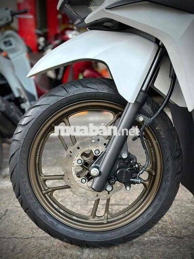 Honda Vario 125 2024 Trắng Smartkey Lướt
