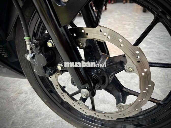 Suzuki Gsx150r bssg chính chủ, cọp odo 8k