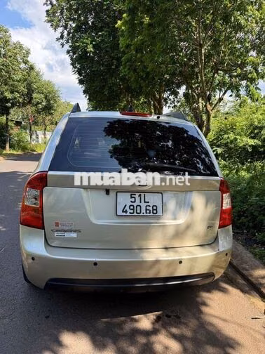 Kia Carens 2010 Vàng cát TPHCM