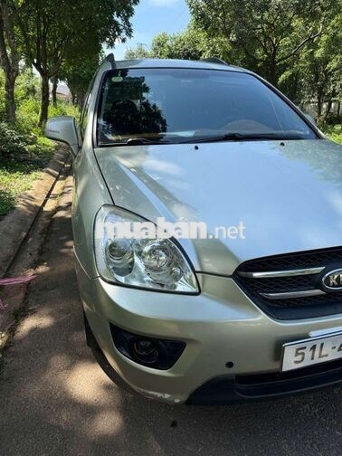 Kia Carens 2010 Vàng cát TPHCM