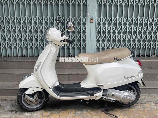 Piaggio Vespa LX 125 2011 Trắng . Bstp
