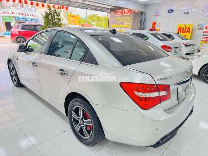 Chevrolet Cruze 2010 Số sàn Bạc