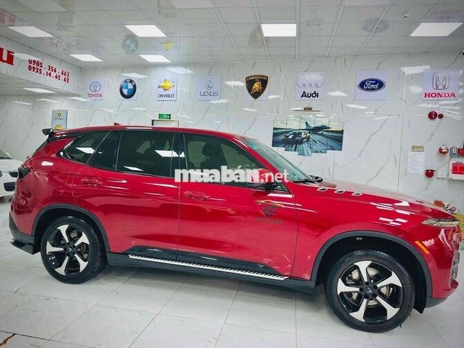 Vinfast Lux SA 2019 80000 km Đỏ