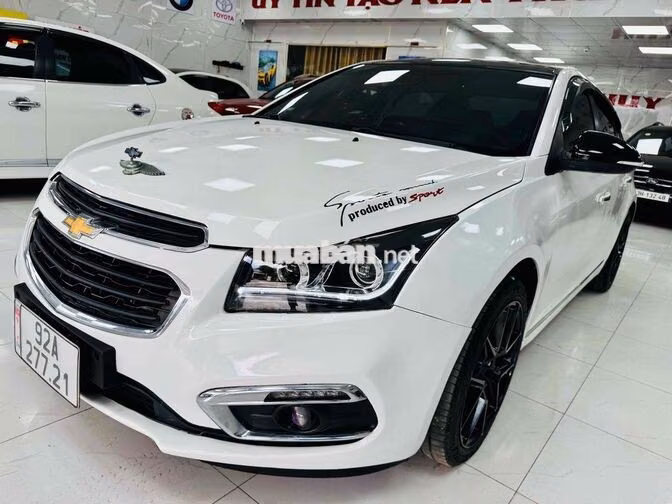 Chevrolet Cruze 2017 Trắng 5 chỗ