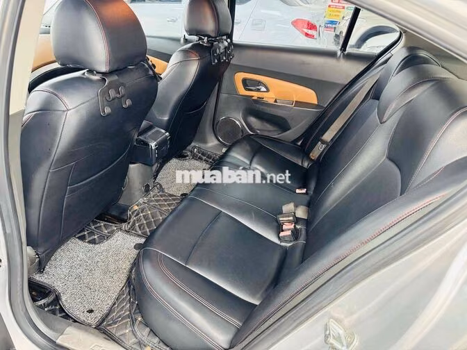 Chevrolet Cruze 2010 Số sàn Bạc