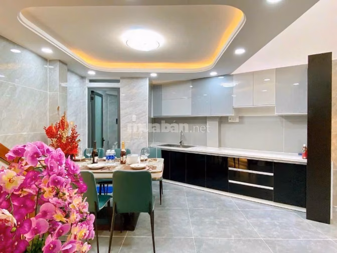 Bán Nhà riêng 49m2 giá 5.5 tỷ tại Phan Đăng Lưu Phú Nhuận. SHR 