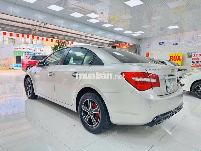 Chevrolet Cruze 2010 Số sàn Bạc