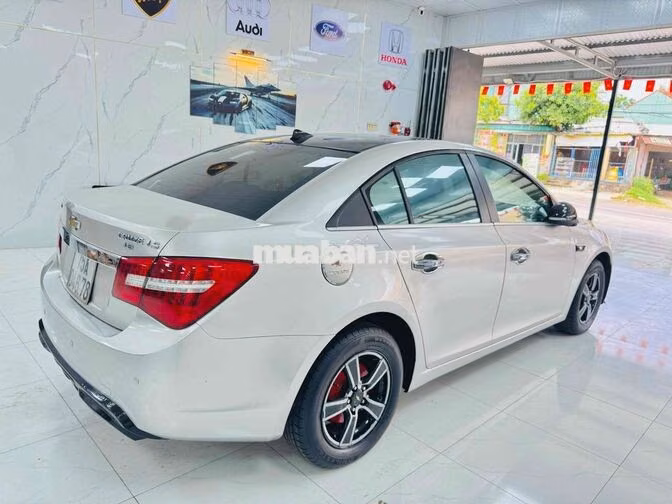 Chevrolet Cruze 2010 Số sàn Bạc