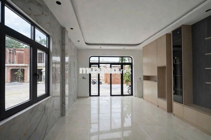 Nhà phố Khu nhà ở Hướng Dương - Tân Hiệp Tp.HCM - Hoàn thiện ở ngay