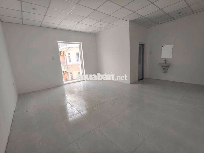 Cho thuê nhà Unitown TP mới Bình Dương 120m2 5PN full nội thất