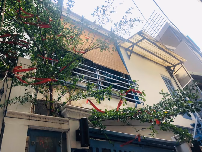 Bán Nhà 146/ Nguyễn Văn Trỗi, P.Phú Nhuận,Tp.HCM. DT 70m2 Giá 14.6 tỷđ