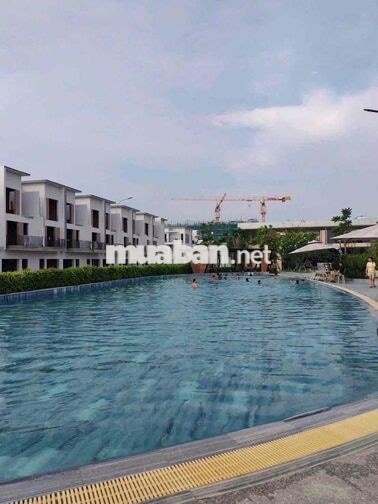 Cho thuê nhà 3PN 3WC TP Mới Bình Dương nội thất đầy đủ