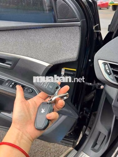 Peugeot 5008 2022 Pháp 7 chỗ