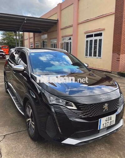 Peugeot 5008 2022 Pháp 7 chỗ