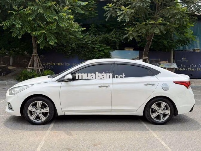 Hyundai Accent 2019 ATH full Trắng 80.000 km