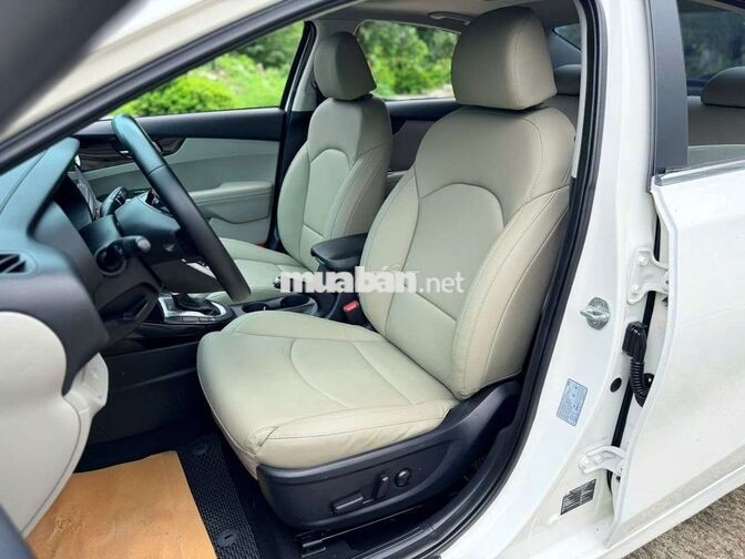 Kia Cerato 2020 1.6 Luxury Trắng 80000 km
