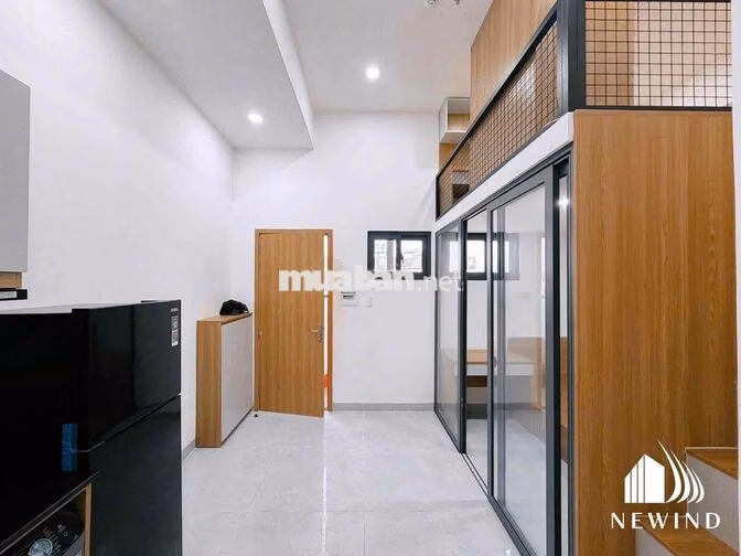 Duplex Gác cao 2m có 2 chổ ngủ Full Nội thất trống sẵn