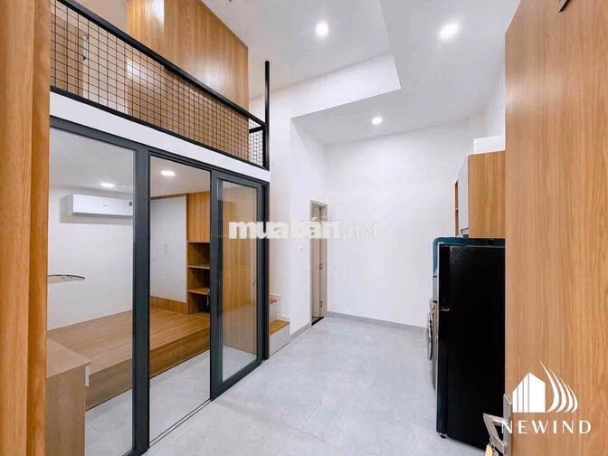 Duplex Gác cao 2m có 2 chổ ngủ Full Nội thất trống sẵn
