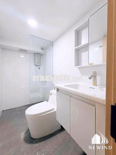 Duplex Gác cao 2m có 2 chổ ngủ Full Nội thất trống sẵn