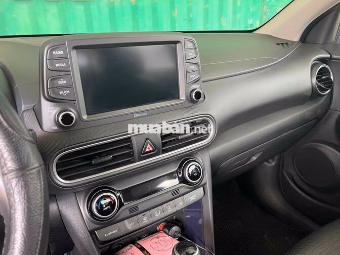 Hyundai Kona Tiêu chuẩn 2019 Đen 72384 km
