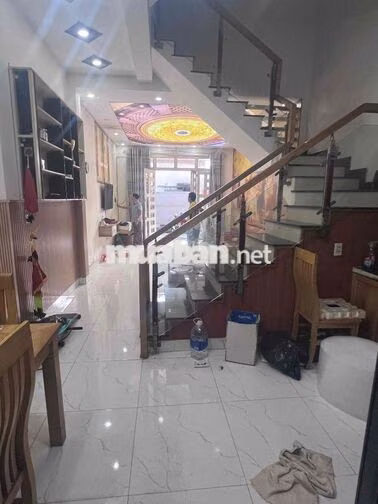 CHO THUÊ NHÀ MỚI FULL NỘI THẤT