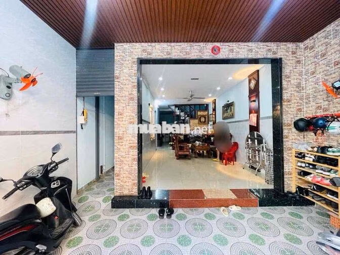 Bán nhà hẻm xe tải 4tầng 90m2 ( 5.3 x 17 ), 11,2 tỷ, Thoại Ngọc Hầu TP