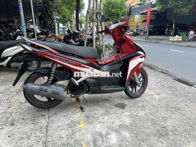 Cần bán xe airblade 2012 fi phun xăng điện tử .