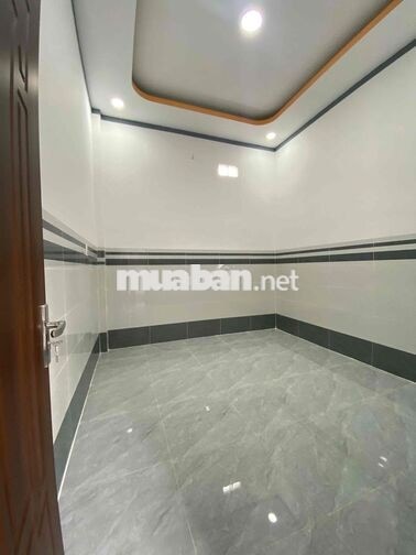 bán gấp căn nhà Ngay cầu lớn hooc môn :140m2 thổ cư - shr giá 1ty850