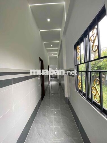bán gấp căn nhà Ngay cầu lớn hooc môn :140m2 thổ cư - shr giá 1ty850