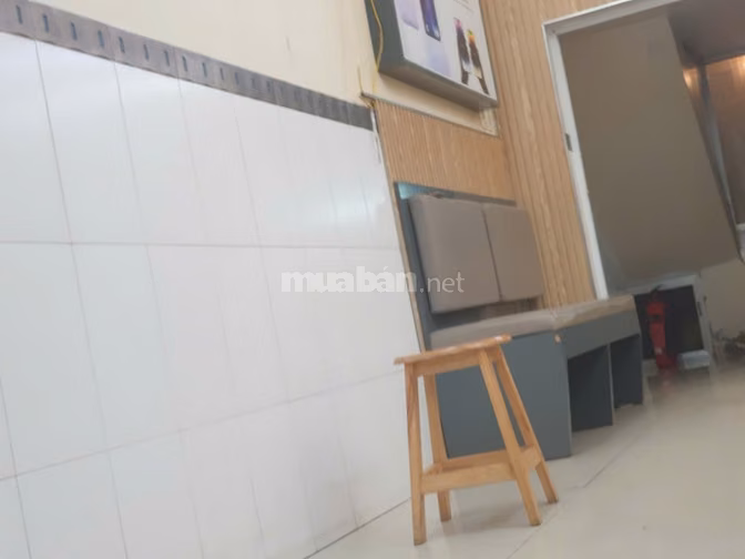 Cho thuê nhà Mặt Phố đường Lê Hồng Phong, Phường 10, Quận 10 cũ