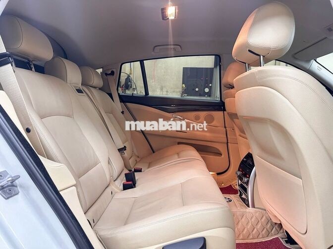 BMW 528i GT 2018 Trắng 39000