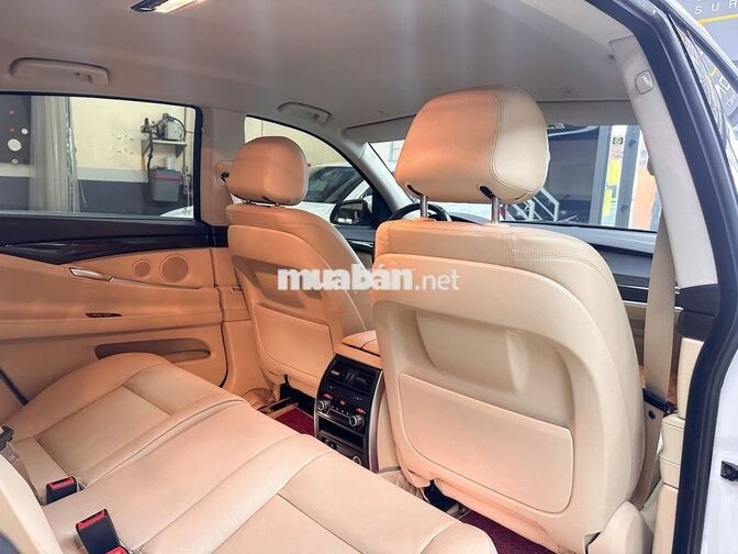 BMW 528i GT 2018 Trắng 39000