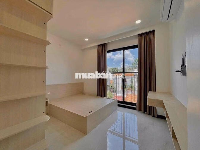 STUDIO BAN CÔNG THOÁNG - TÔ KÝ -  ĐẦY ĐỦ NỘI THẤT - ĐH GTVT