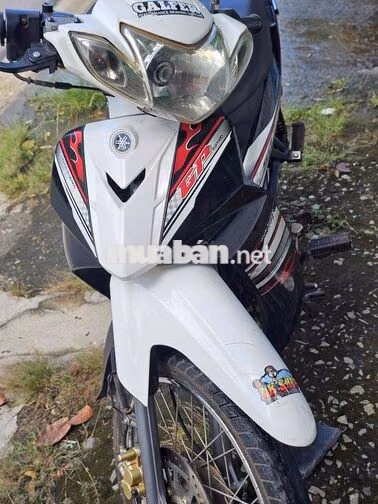 Yamaha GP Edition 50cc Trắng đen