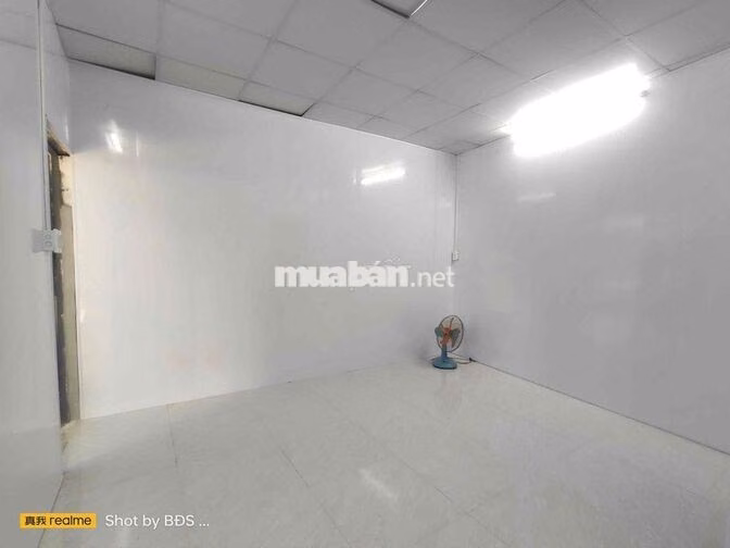 Nhà cấp 4 có sân vườn thoáng mát đường Hiệp Bình 4.2triệu