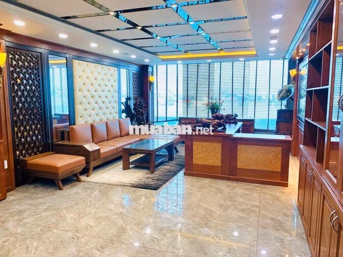 CHO THUÊ TÒA NHÀ CÓ THANG MÁY P8 GÒ VẤP NGAY NGÃ TƯ PHAN HUY ÍCH PVC