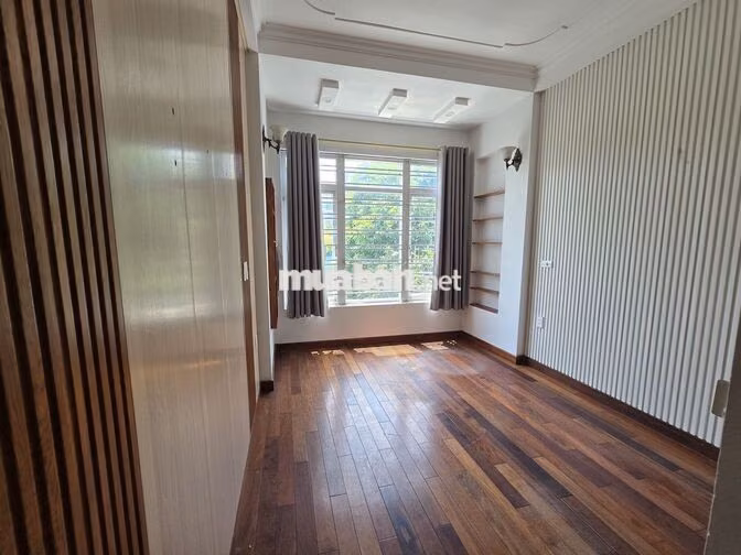 CHO THUÊ PHÒNG TRỌ KHÉP KÍN PHÚ DIỄN – SÁNG THOÁNG