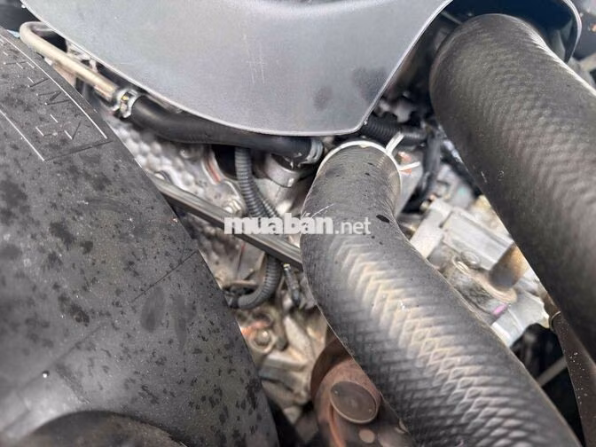 Isuzu Dmax 3.0 Dầu Đỏ
