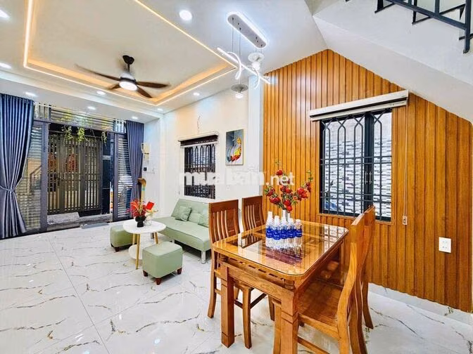 siêu phẩm nhà đẹp 3 tầng 3pn chỉ hơn 3tỷ…