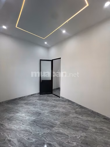 Nhà mới chính chủ 1T1L, 4x13,3pn, 930tr ngã 3 Mỹ hạnh, gần KCN Xuyên Á