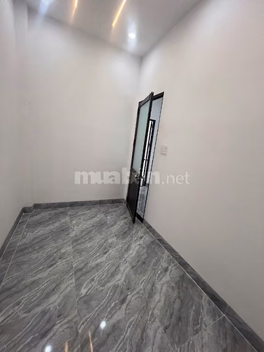 Nhà mới chính chủ 1T1L, 4x13,3pn, 930tr ngã 3 Mỹ hạnh, gần KCN Xuyên Á