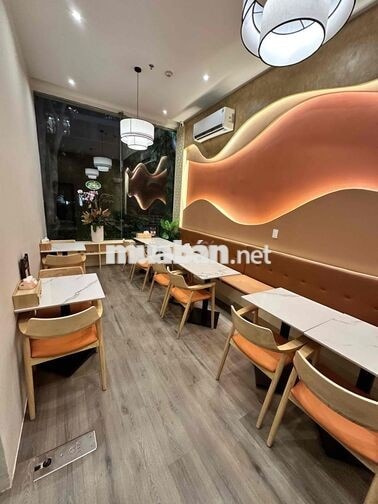 Quán ăn cần tuyển 30k-40k/giờ + BHXH …+ 1 bửa ăn